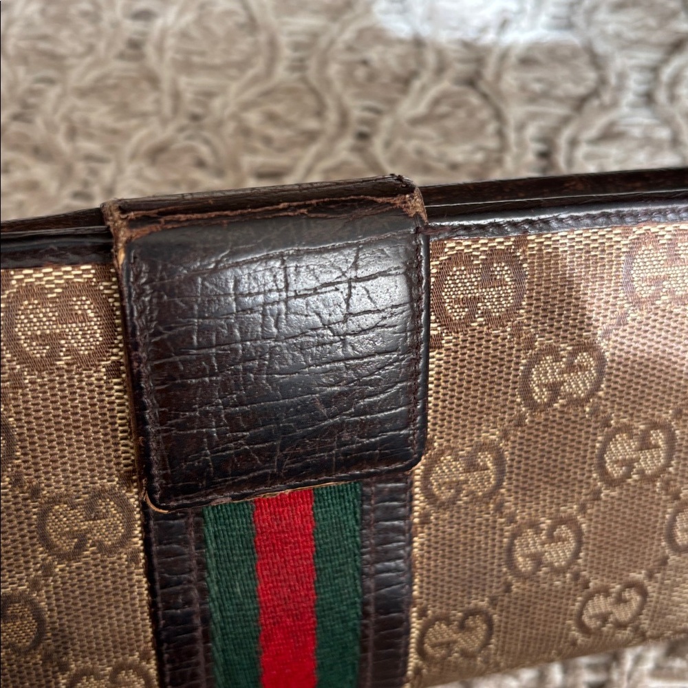 🎉one day PRICE slash! Gucci long wallet ( project ) - Picture 7 of 15